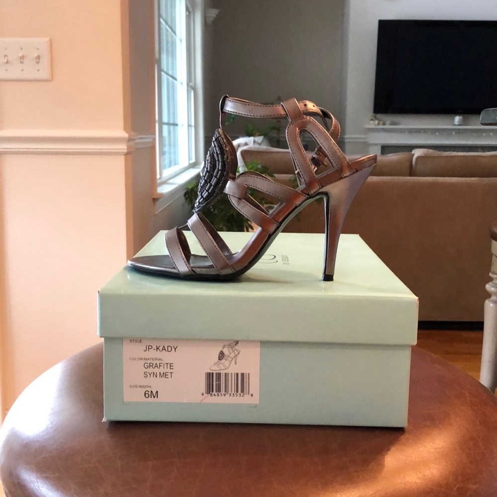 Jessica Simpson shoe